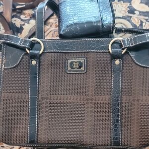 Brown and Black Vintage Handbag with Matching Pouch NWOT #205